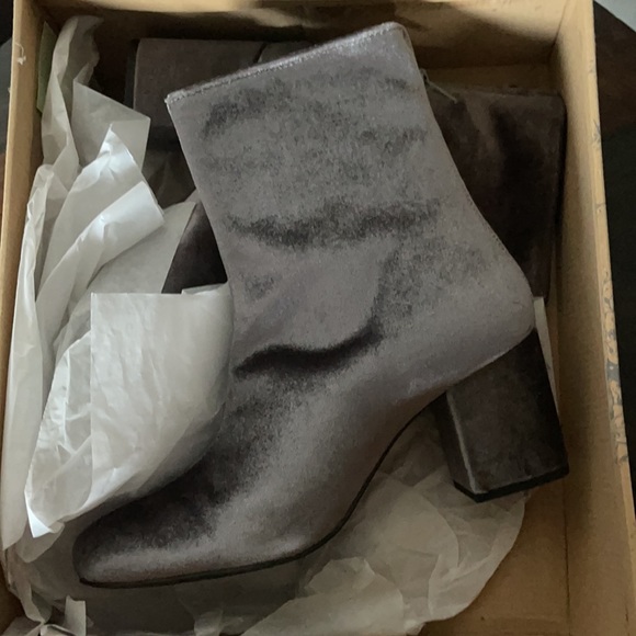 Free people boot/price firm/no offers - Picture 3 of 4